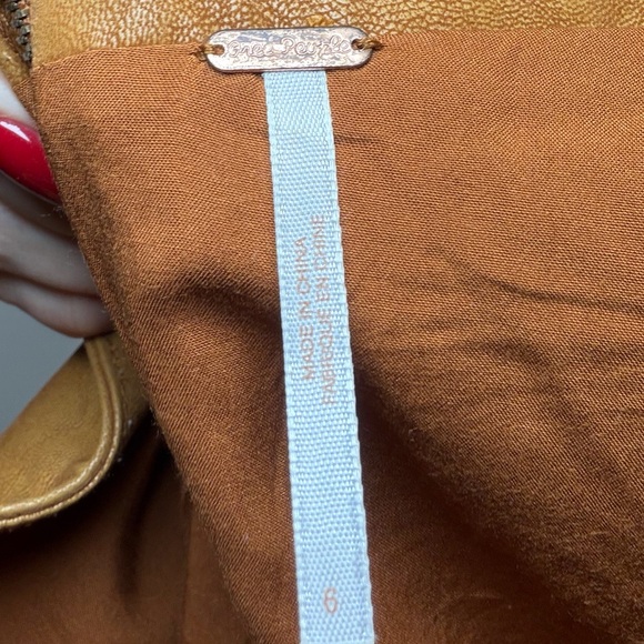 Free People Vegan Leather Mini Skirt Caramel Brown Paneled Size 6 - Picture 6 of 9